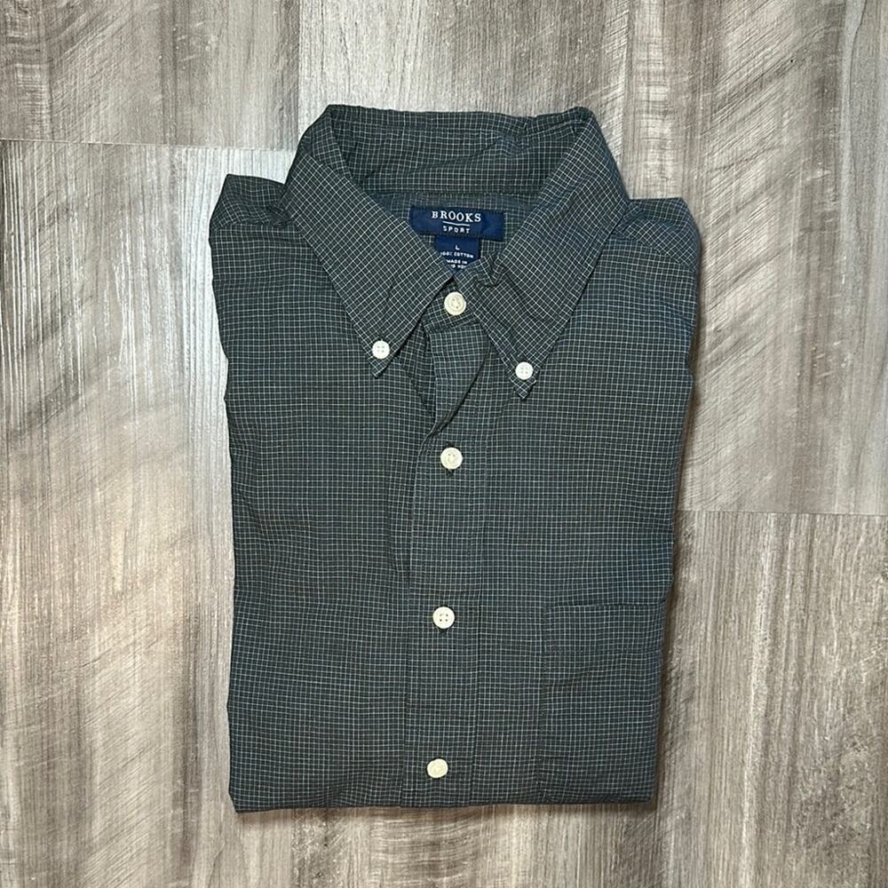 Brooks Sport Checkered Long Sleeve Button Down - Large